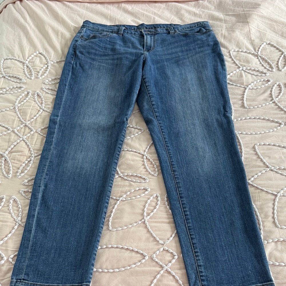 Calvin Klein Slim Boyfriend jeans W30 Classic Washed Blue sz 10